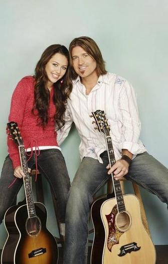cyrus_billyray_miley - Miley and Robby Cyrus