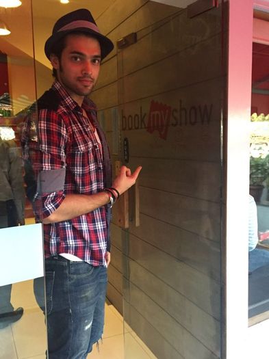 Cbk5Rm5UUAAUU0t - Parth Samthaan