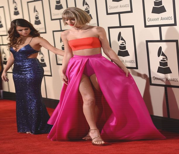 ͡͡ ͡͡   58th Grammy Awards ͡͡ ͡͡   01.02.2016 ( HB to her future Husband, Styles )