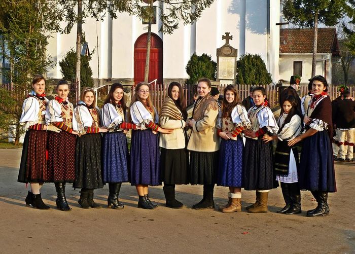 12647052_971320796238468_6338335234375142224_n