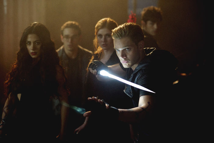 Shadowhunters (76)