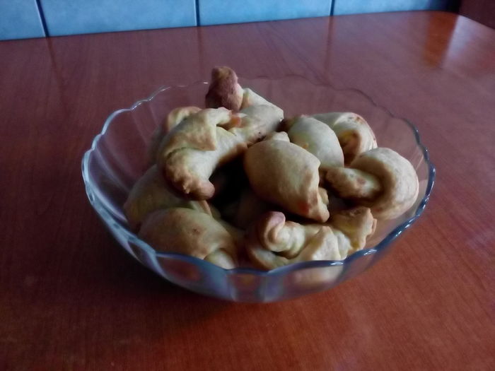 Cornulețe cu dulceață de gutui si vanilie - Culinar 3