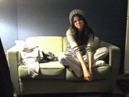 AZZJRIWMAQRBOEDQILF - Cele mai rare poze Selena Gomez  si cele mai coollllllllllllll