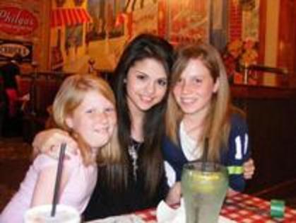 MJWTMFTHSGZTZSCLRUJ - Cele mai rare poze Selena Gomez  si cele mai coollllllllllllll