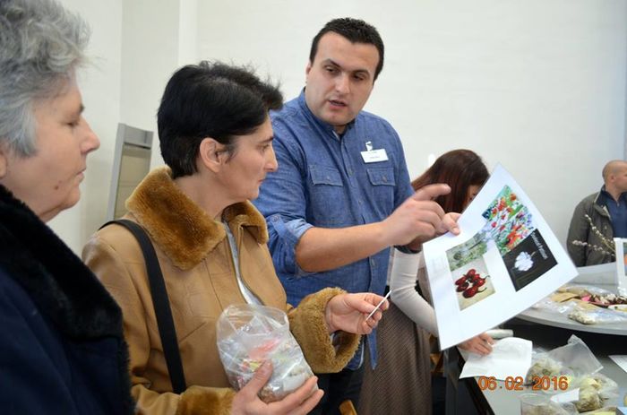 12651237_10207623932091422_8923743439753235346_n - Piata de seminte cu suflet -Ploiesti