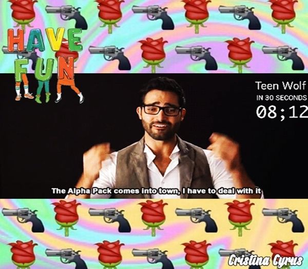 ➷.ᙎคຖĤē໓ค❀ßēlikØʋ.ϟ;. Și tu cum ești cu mine de când ești împreună cu Katerina Petrova -cl; *spune cu accent bulgăresc* Ești mai rece decât un frigider în Antarctica. *se întoarce cu spatele la el și suspină mai tare*
