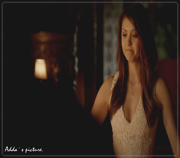 - Mulțumesc, sc-rbosule. =)))) *pleacă la baie ca i s-a făcut rău*