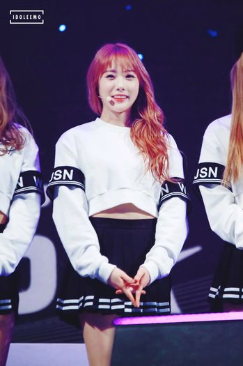 ❥b̸̸a̸̸b̸y̸●̷̸̶̸̶d̶̸̸̶o̶̸̸̶l̶̸l̶̸.; Le stă bine cu colori deschise şi pale...:C :(( - 19th episode - - we are infinite