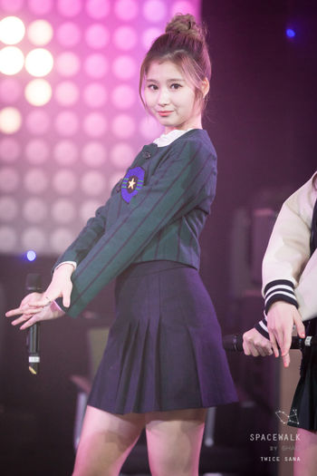 ❥b̸̸a̸̸b̸y̸●̷̸̶̸̶d̶̸̸̶o̶̸̸̶l̶̸l̶̸.; Ia zi :( + OMG ESTE O TIPĂ PE CARE O URĂSC ACOLO :) #Deea - 19th episode - - we are infinite