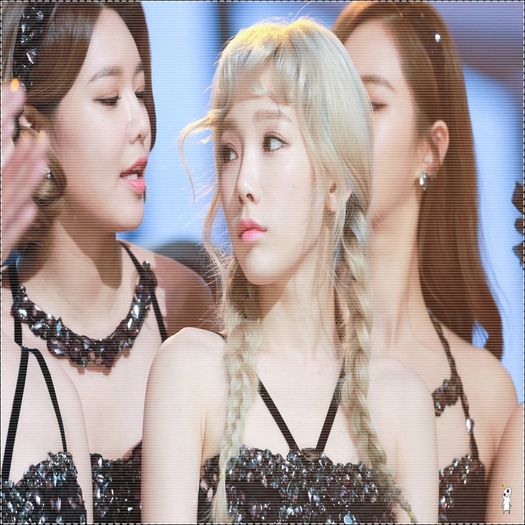 #Pufneşte ca el, se dă jos de pe mâner şi ia loc pe joc, sprijinindu-se cu #cl. - 19th episode - - we are infinite