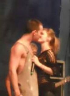 12822069_1755439431353451_54899535_n