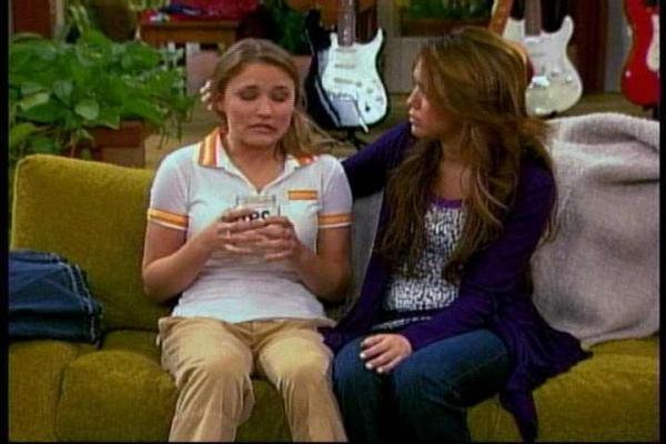 normal_021 - Miley si Emily Osment