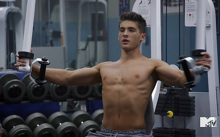 Cody (18) - Cody Christian