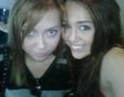 10362912_PJSOUYBZV - Miley Cyrus