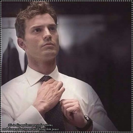 ‹.♠໓ēงil·Ş↷ŧσųƈɧ⌛`;. Așa, vezi că ne înțelegem.. Nuj, de când suntem așa sensibili? =)))). +; Mă nu prea arăți tu a Felicity... Aia săraca chiar era inocentă și nu știa multe.. =)))). Și căști aveți doar o pereche? =)))). O ai? Așa, s-o ții doar pt. tine!! (-x. =))). Să știi... :X.
