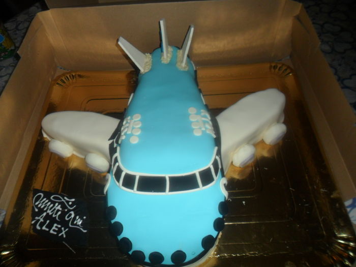 030 - un bebe mic -2013