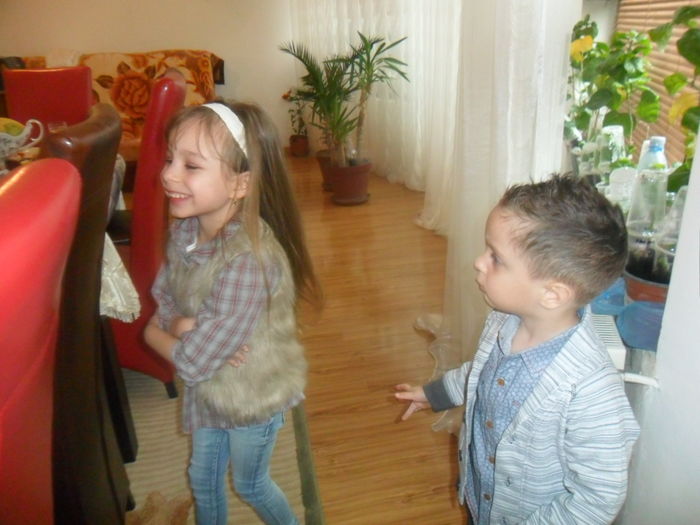 034 - un bebe mic -2013