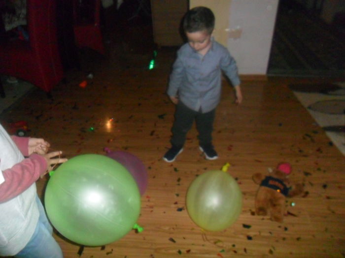 085 - un bebe mic -2013