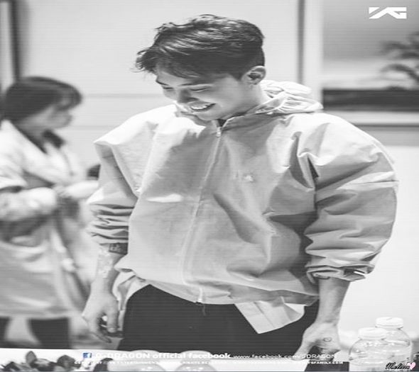 - DA!!DA,DA AI DREPTATE :))#bae♥ Hmm..(ma asez mai comod pentru a te tine bine in continuare); - 25th episode - - we are infinite