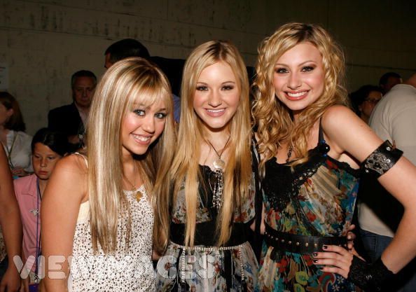 3473_miley aly and aj - Aly and Aj