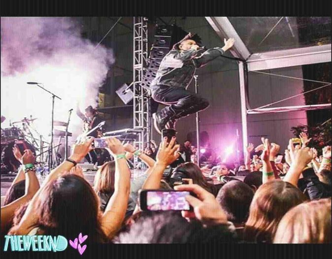 ☪ 22.03.2016 │ day 234 ϟ - Give any other day but - Thursday