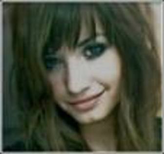 images6 - Demi Lovato Emo
