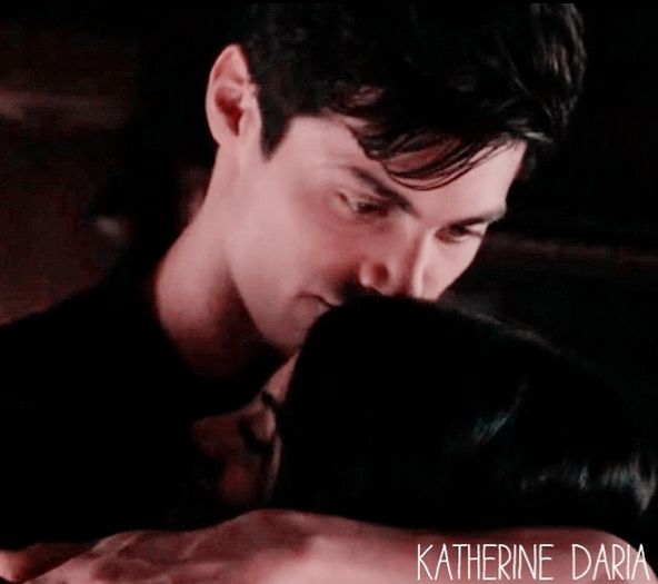 %u2665 - Shadowhunters