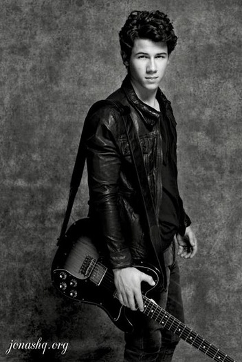 nick-jonas-who-i-am-pictures (7)