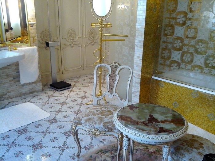 Baia sotilor Ceausescu