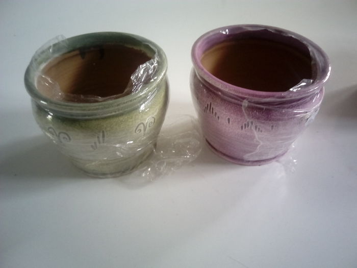 Vase ceramice pentru ghivece - 10 lei