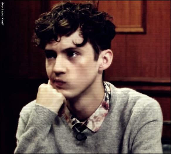 ➪ ᶳᵒᵐᵉ ʷᵒᵘˡᵈ ᶳᵃʸ ᶤ ᵃᵐ ᵗʰᵉ ʳᵉᵛᵉʳᶳᵉ ✞┋ernest viata meaaaaa=))))vin-o la tati troye aici pe[click; masa=))))#iubirica; sa facut..da castelu e inca in constructie mai asteapta putin=)))#danseaza si el cu ea in timp ce canta;#mst

