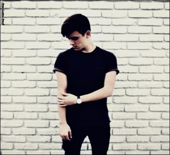 ➪ ᶳᵒᵐᵉ ʷᵒᵘˡᵈ ᶳᵃʸ ᶤ ᵃᵐ ᵗʰᵉ ʳᵉᵛᵉʳᶳᵉ ✞┋#se ridica de pe jos;SUNT VIUUUU[CLICK; mersi mersi mersi=)))))sunt viuuuu#zac
