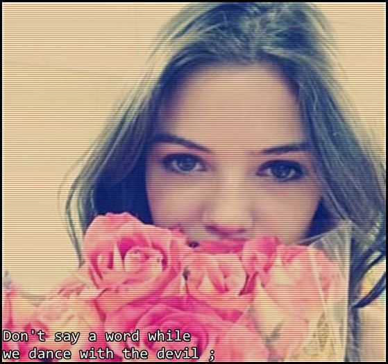 ☪. binee, stau şi eu. ;3 Tu? :)) (se aşează pe canapea şi se uită la ei) clk.; Aoloo, dar de ce să-ţi IA GÂTUL? HĂ? =))) #Adda.

