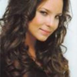 Belinda_1259470494_4[1]
