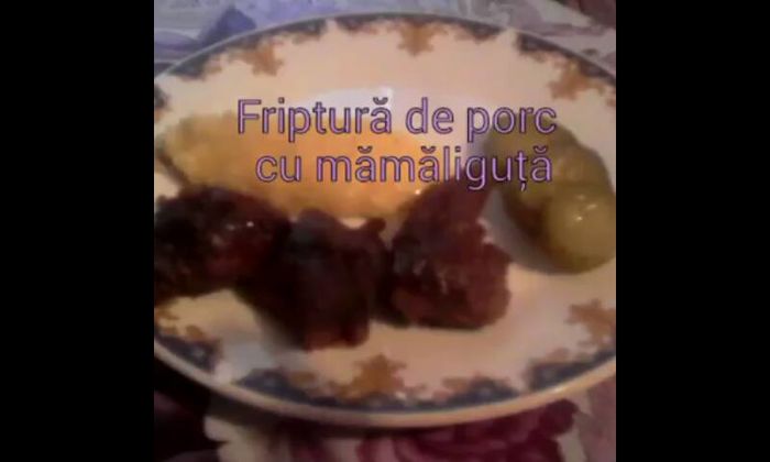 Friptura de porc cu mamaliguta