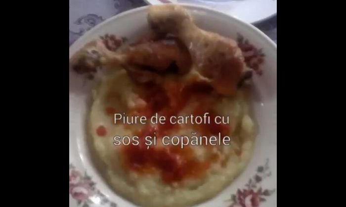 Piure de cartofi cu sos si copanele