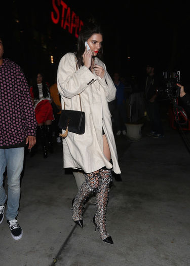 large (4) - kendall jenner