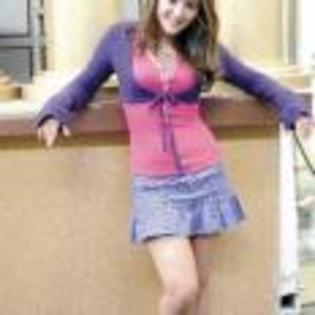 Sherlyn_1245168091_2[1]