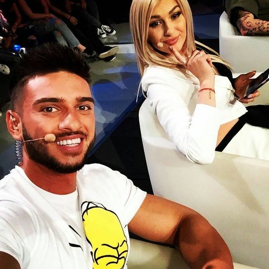 12974483_1110992422275977_64568370413340870_n