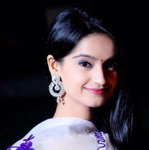 Sonam Lamba- Gulli