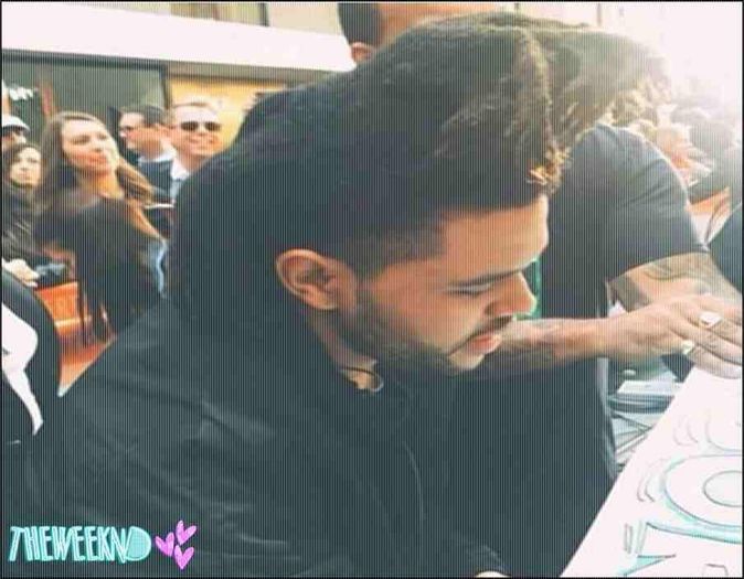 ☪ 18.04.2016 │ day 261 ϟ - Give any other day but - Thursday