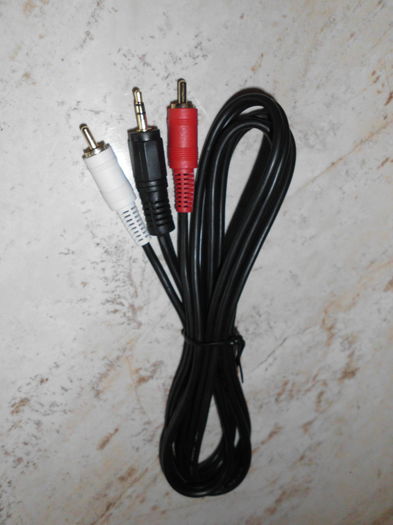 IMG_0215 - Cablu audio 3  5 RCA
