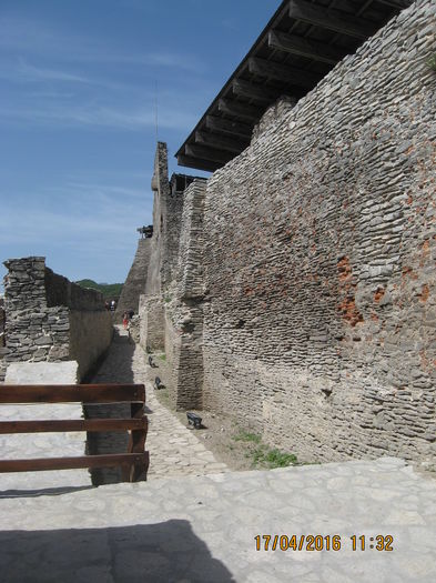 Picture 5914 - 5 CETATEA DEVEI RENOVATA