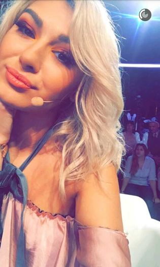 11247075_931662620286954_1371912670497639038_n