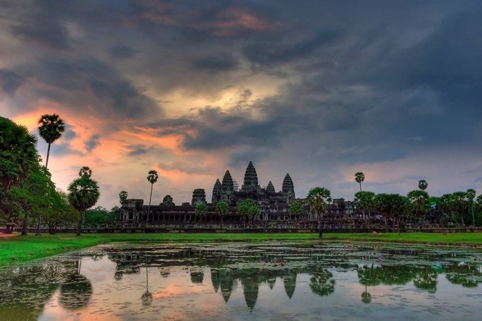 angkor-omofon - tablou