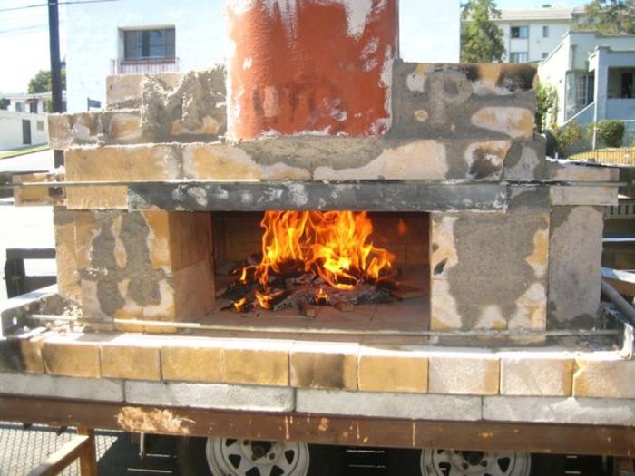 cuptoare-de-gradina-din-caramida-outdoor-brick-ovens-2