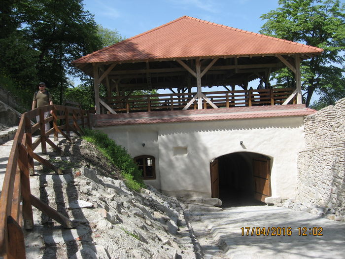 Picture 5955 - 5 CETATEA DEVEI RENOVATA