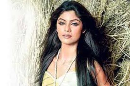 images (2) - Sayantani Ghosh