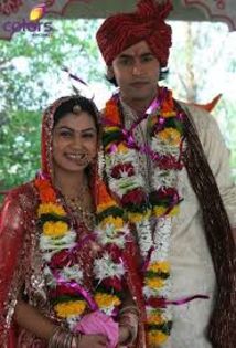 images (10) - Mica Mireasa