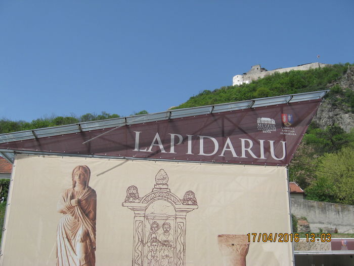 pentru iubitorii de istorie.